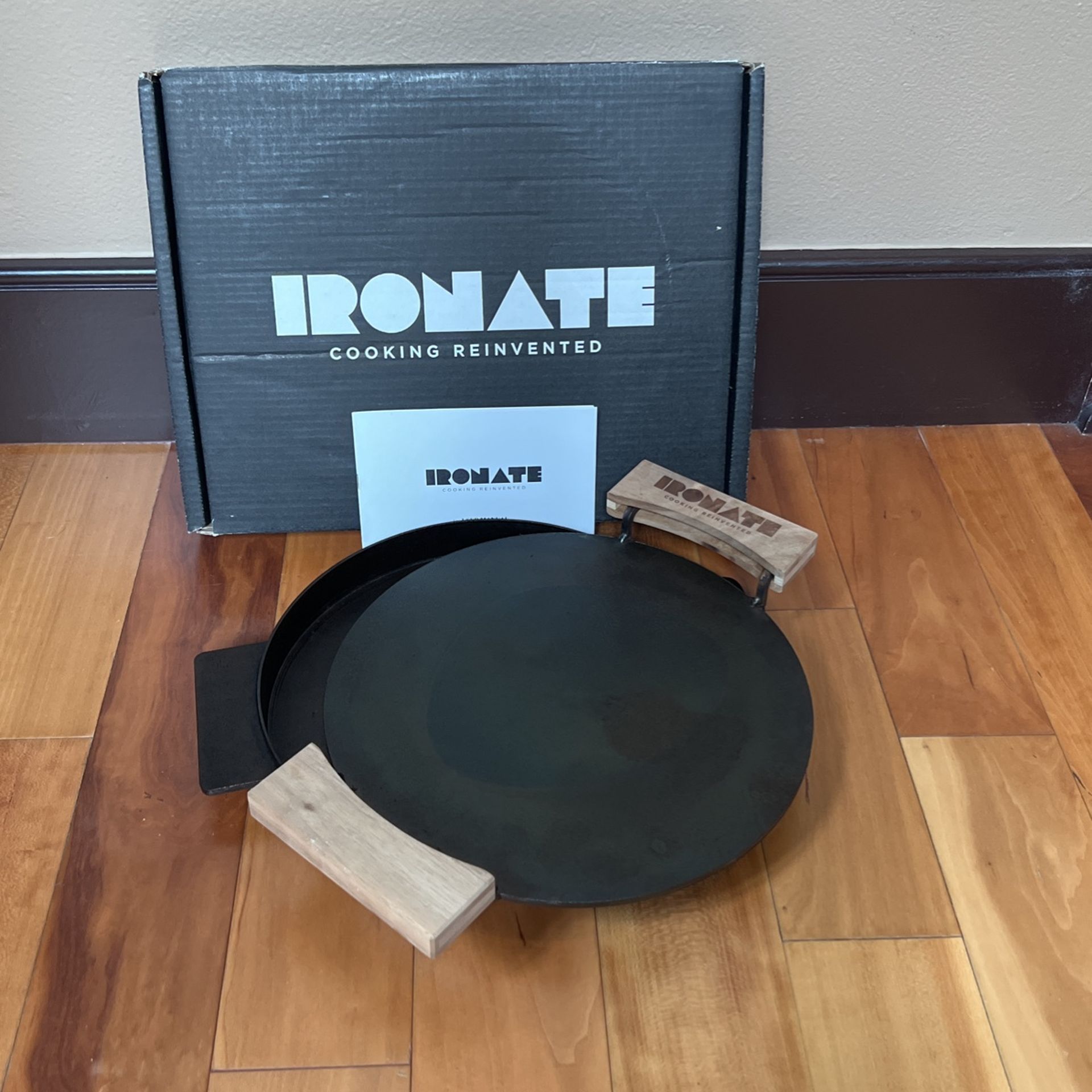 Ironate High Carbon Steel Stove Top Pizza Cooker
