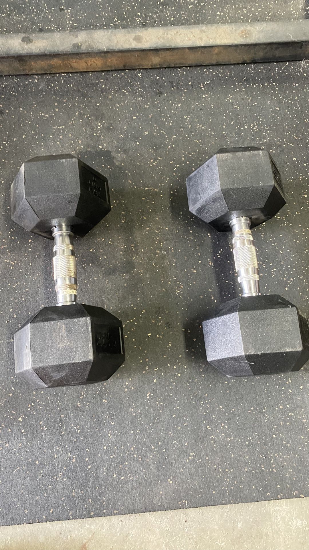 Pair of 35lb Rubber Hex Dumbbells