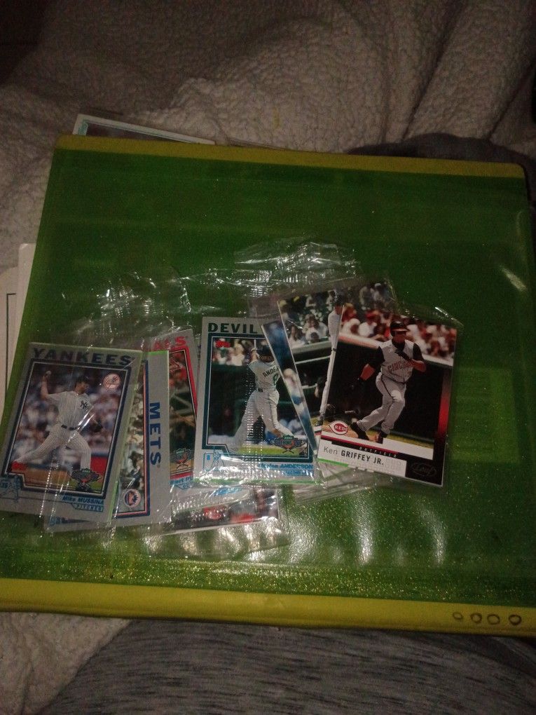 Early 2000's Baseball Cards Unopened 11 Pks