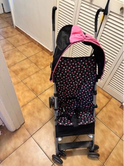 Minnie Mouse umbrella stroller