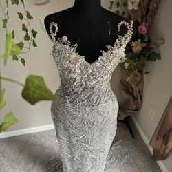 Beautiful Silver Sequin Embellished  Prom Dress Size 8 With Corset Back $250