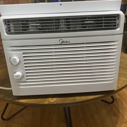 Midea 5,000 BTU Window Air Conditioner 