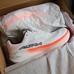 Altra Running Shoes Women's 