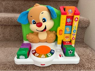 Fisher-Price Laugh & Learn First Words Smart Puppy Ages: 9 - 36 months