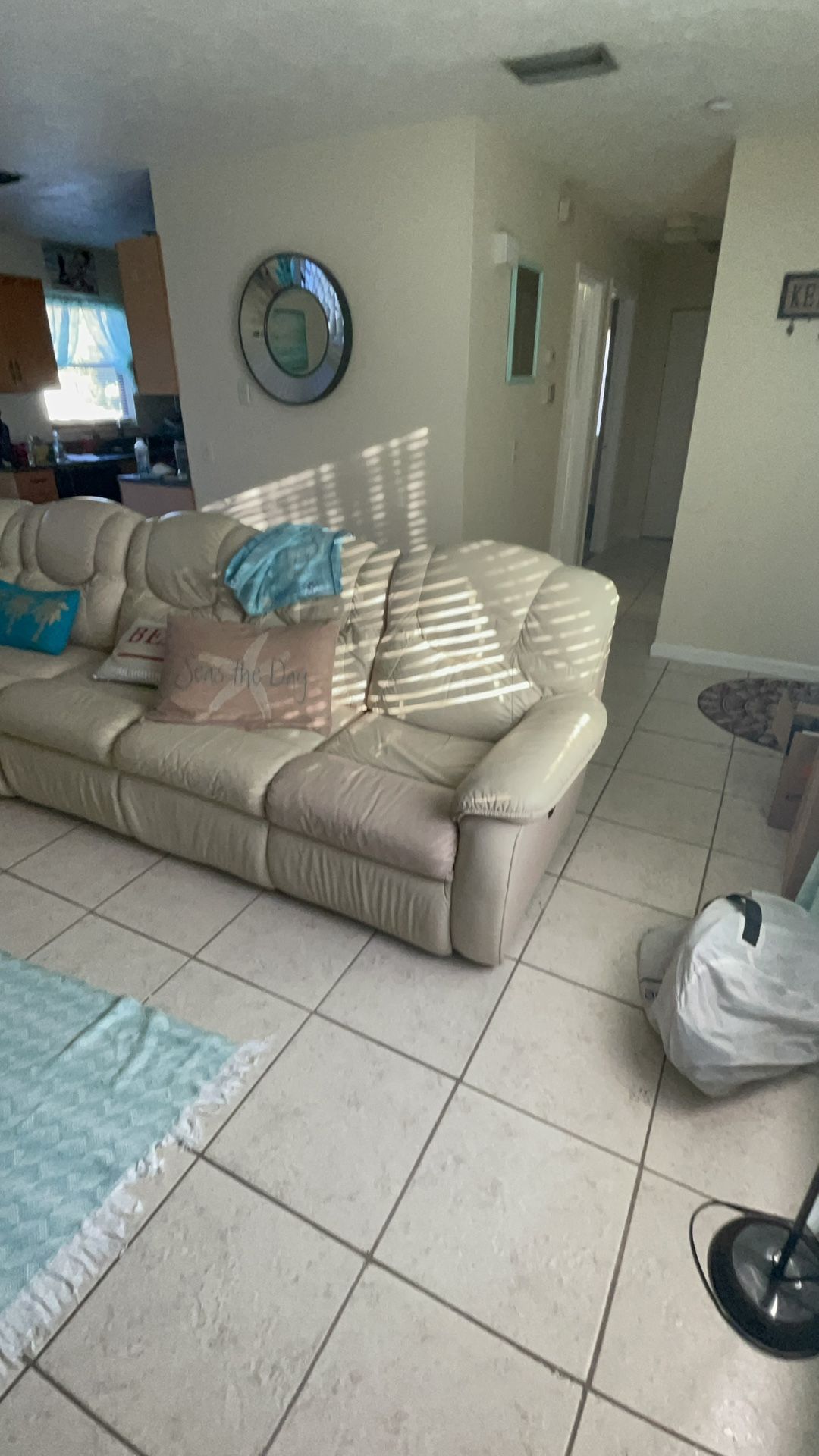 Sectional Couch Let Out Bed La Z Boy