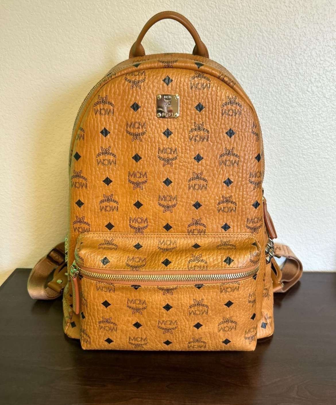 MCM BACKPACK NEW