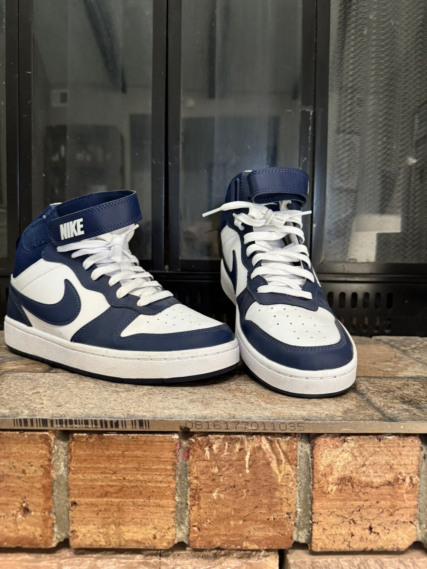 Nike Shoes Size 7Y 3 Pairs For $60