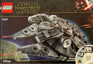Millennium Falcon LEGO Star Wars Set 75257