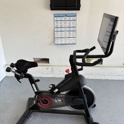 **Pro-Form iFit Exercise Bike - Similar To Pelaton 