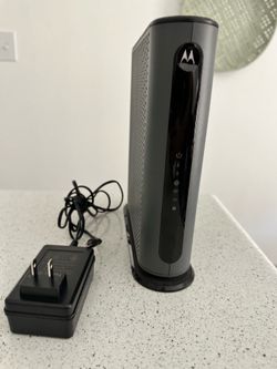 Motorola Cable Modem and WiFi Router with Coax Cable