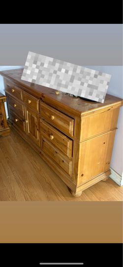 8 dressor
