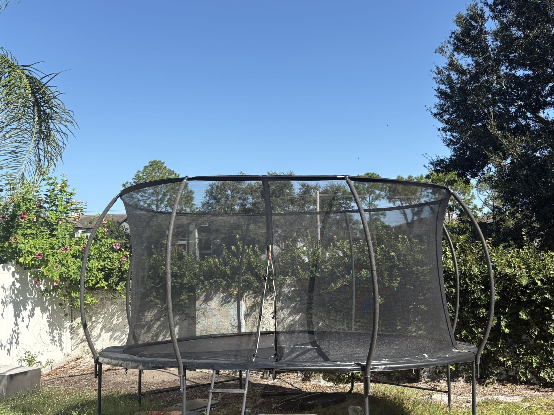 14 FT Trampoline 