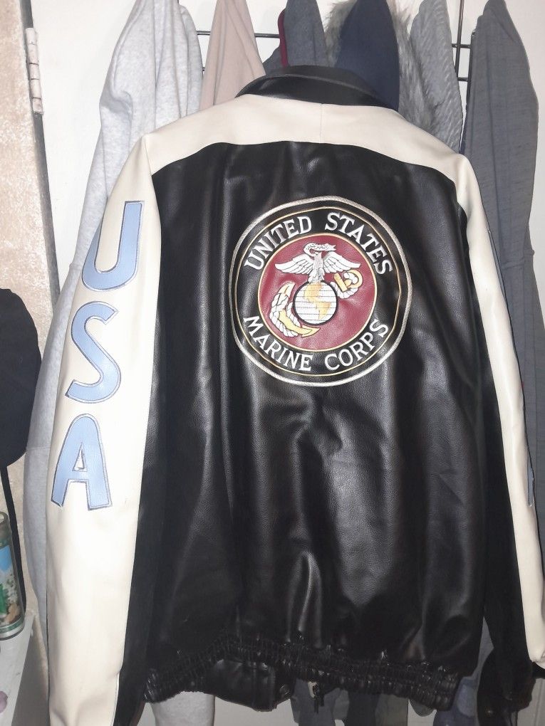 USA Marines Leather Jacket. Size 3x. Good Condition