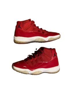 Jordan 11 Retro High Win Like 96 Gym Red 378037-623 Size 9 Authentic 2017