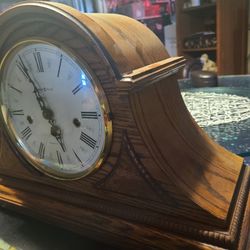 Howard Miller mantle clock