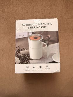 Automatic maxing cup coffee
