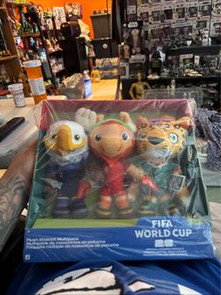 FIFA World Cup 26 plush mascot multipack