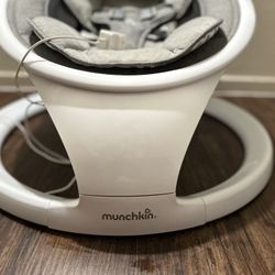 Munchkin Swing