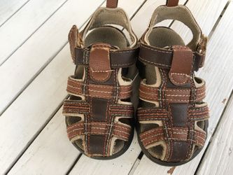 Little boy sandals carters size #6