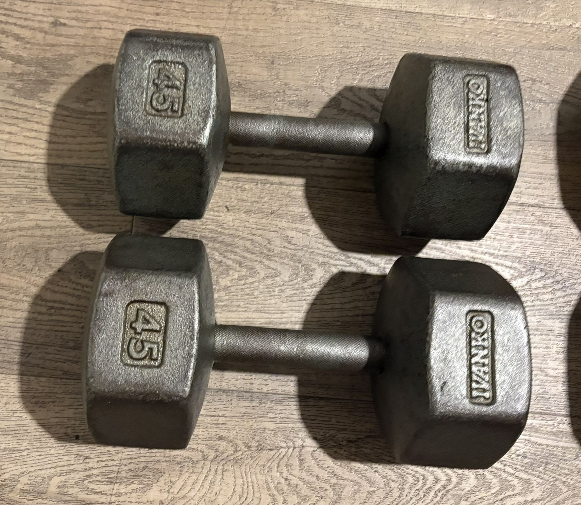 Vintage set.  (2) IVANKO Hex Dumbbells   45 lbs  Total: 90 lbs  $1.7 per pound.