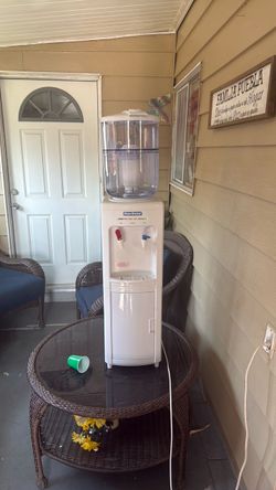 Water dispenser