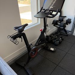 Peloton Bike