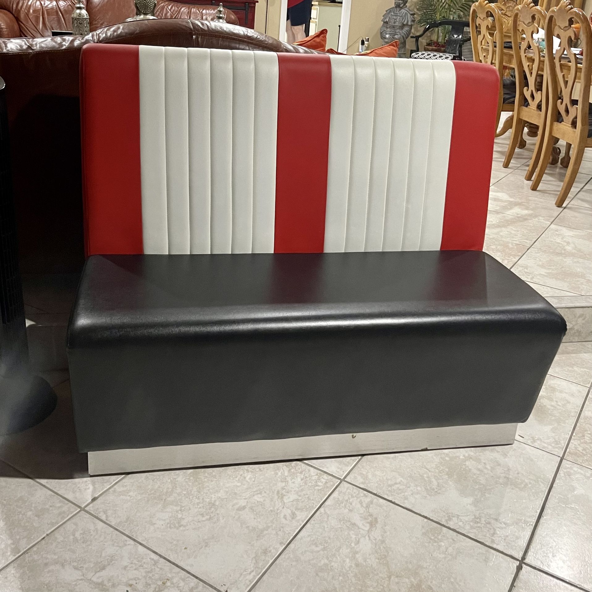 Vintage Look Custom Made 4’ Diner Booth