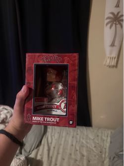 Mike trout rookie of the year bobblehead