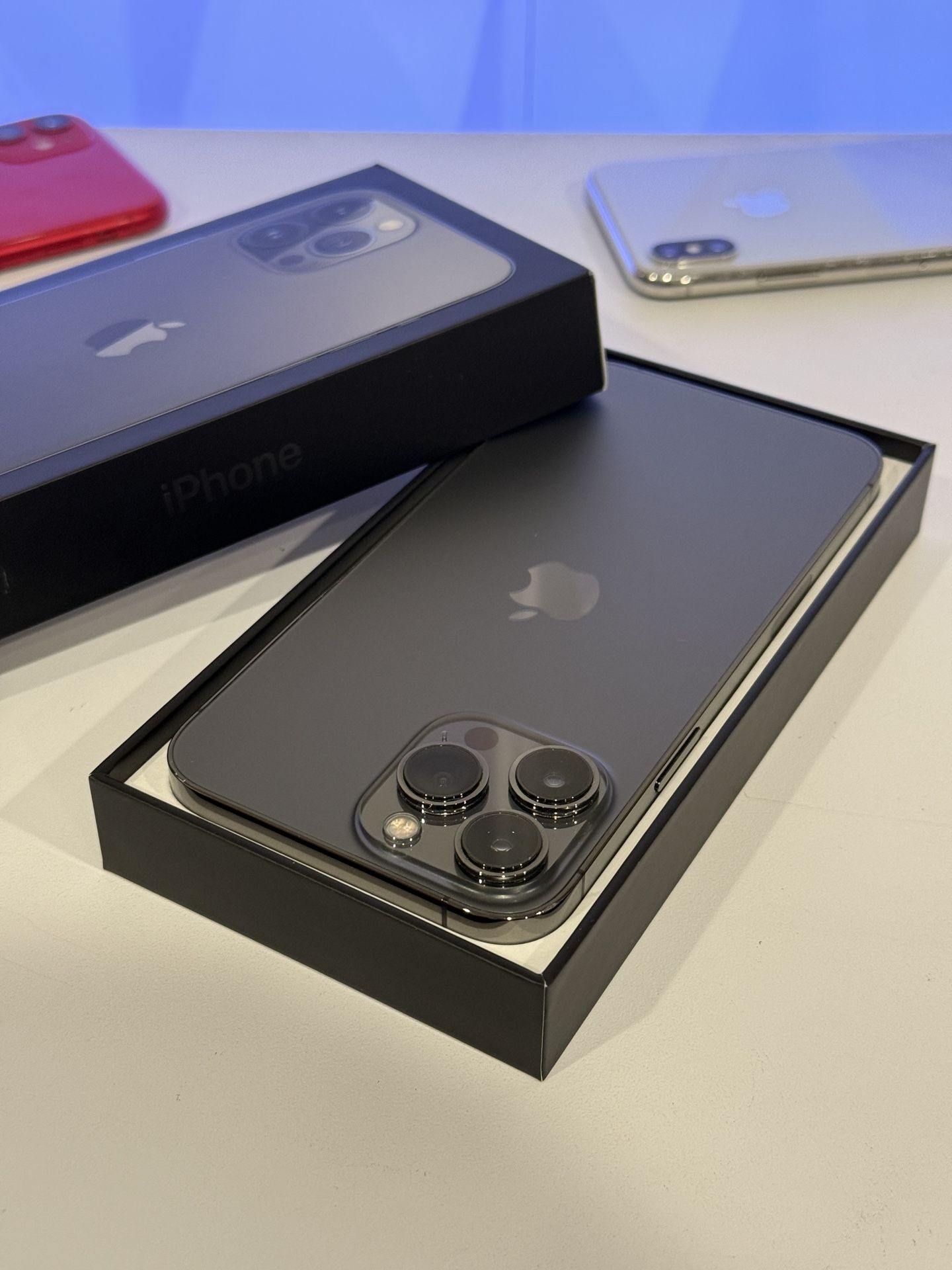 Apple iPhone 13 Pro Max 256GB Unlocked Graphite + Case, Screen Protector, DBrand Skin