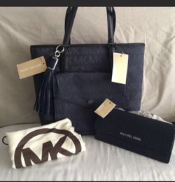 MICHAEL KORS BUNDLE