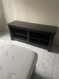 entertainment table