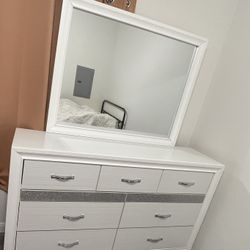 Dresser with mirror