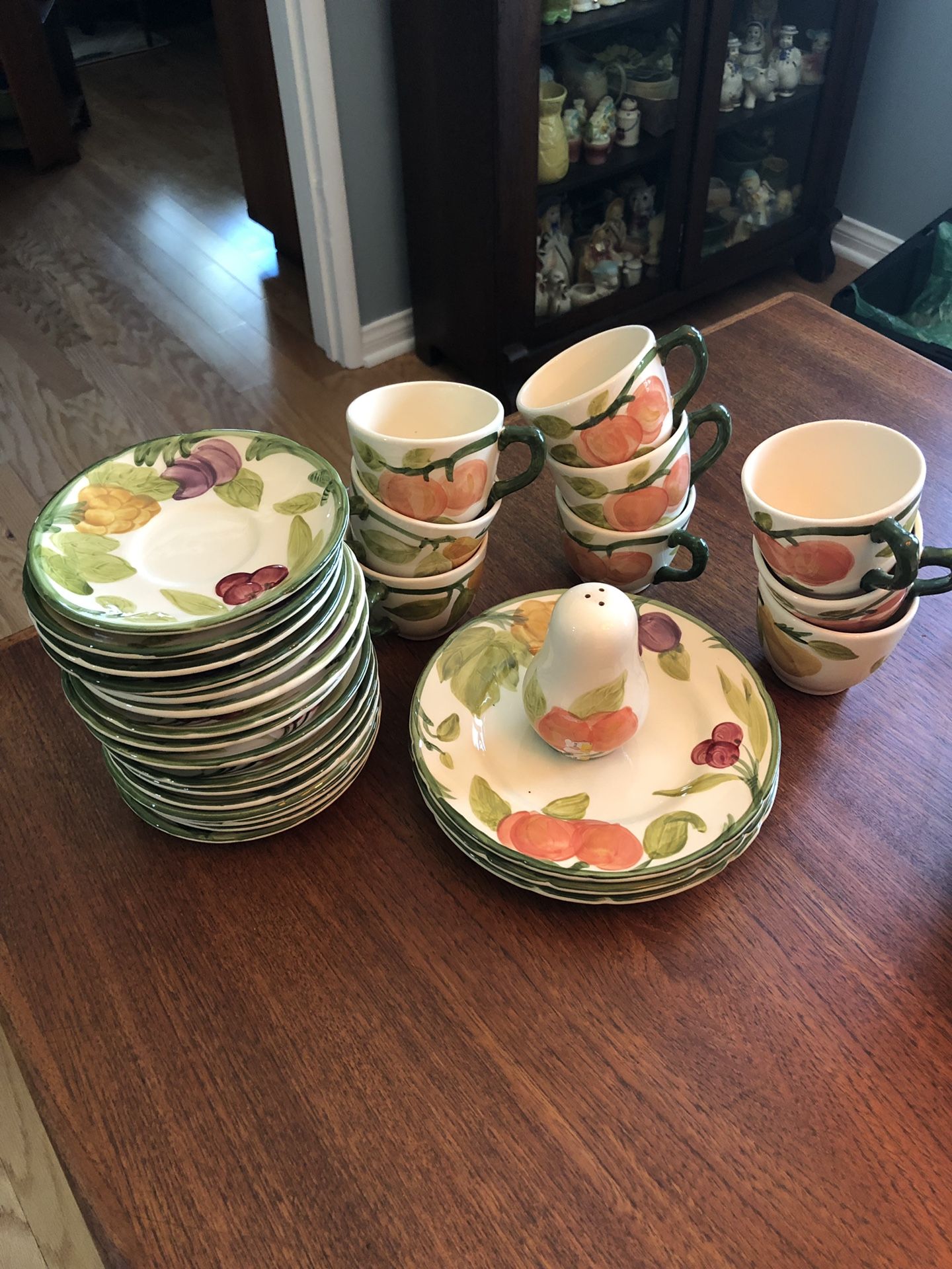 Franciscan fresh fruit Hard to find pattern