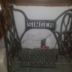Antique Sewing Machine Singer