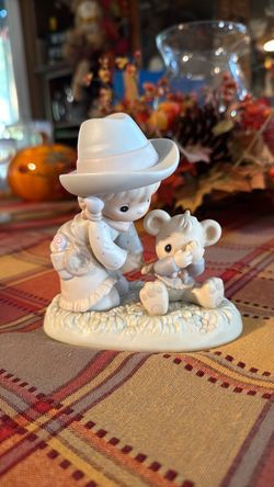 Precious moments “I can’t bear to let you go”