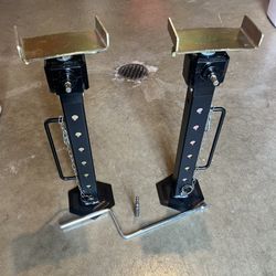 Trailer Stands 