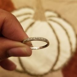 10 K White Gold Diamond Band