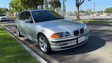 2000 BMW 328i