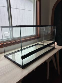 40 gal Reptile Terrarium (Zoo Med)