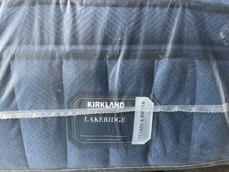 Brand new pillow top   Cali. king size mattress