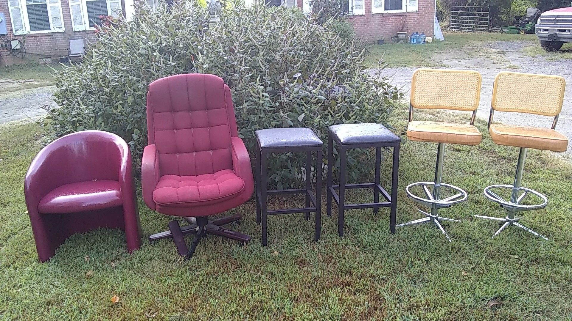 Bar stool office chair