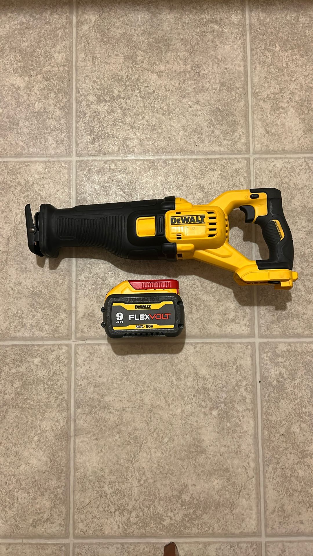 Dewalt Sawzall With Battery 