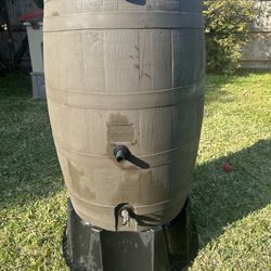 Rain Barrel 50 Gallon Water Storage for Plants or Emergency Prep