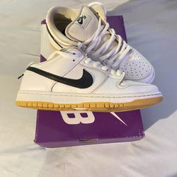 Nike Dunk Low White Gum 