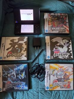 Japanese Nintendo DS Lite and Pokémon Games Bundle
