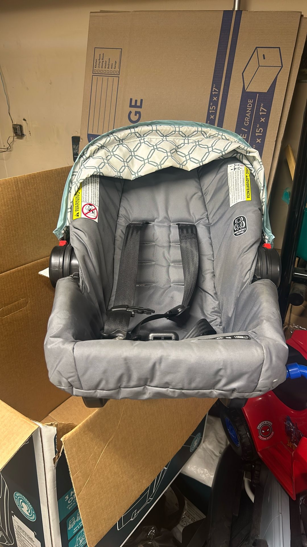 Graco Snugride Lite Infant Car Seat