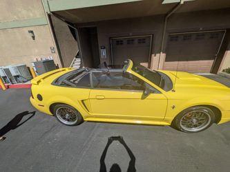 2002 Ford Mustang