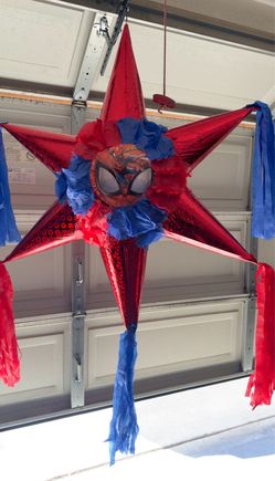 Spider- Man Star Pinata
