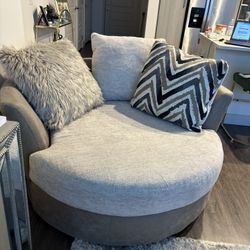 Swivel Chair-Beige 