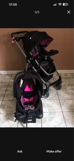 LIKE NEW MINNIE MOUSE TRAVEL SYSTEM STROLLER CAR SEAT AND BASSINET 3 IN 1